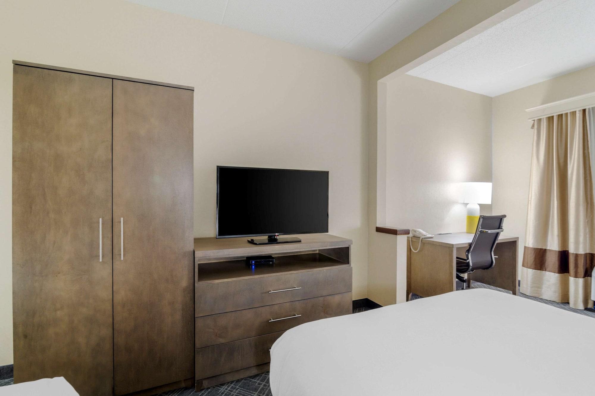 Comfort Inn Bismarck Exterior photo